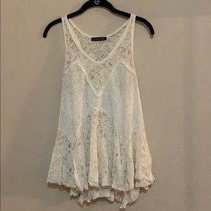 White lace tank top